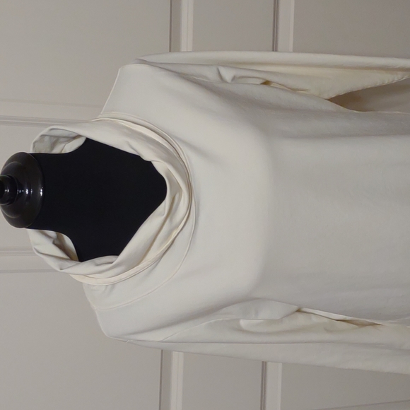 TravelSmith French Terry Cowl Neck Tunic EUC - Picture 3 of 9